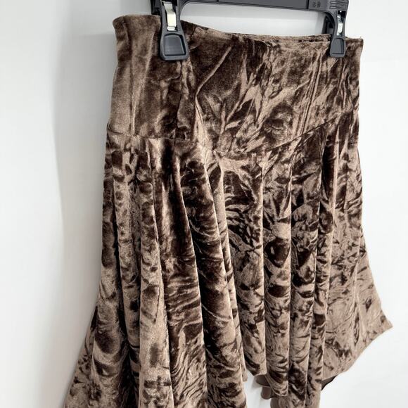 Urban Outfitters Silence + Noise Willa Crushed Velvet Skirt Brown Womens Sz XS - Picture 5 of 12